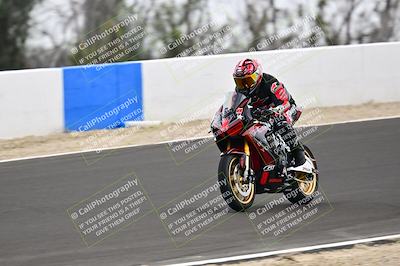 media/Apr-18-2025-TrackDaz (Fri) [[45f5874c44]]/A Group/Session 3 (Turn 6 - Outside)/